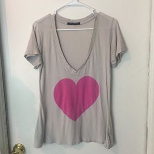 Wild Fox deep V heart tee shirt size L
